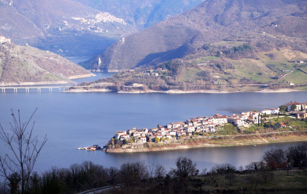 Colle di Tora
